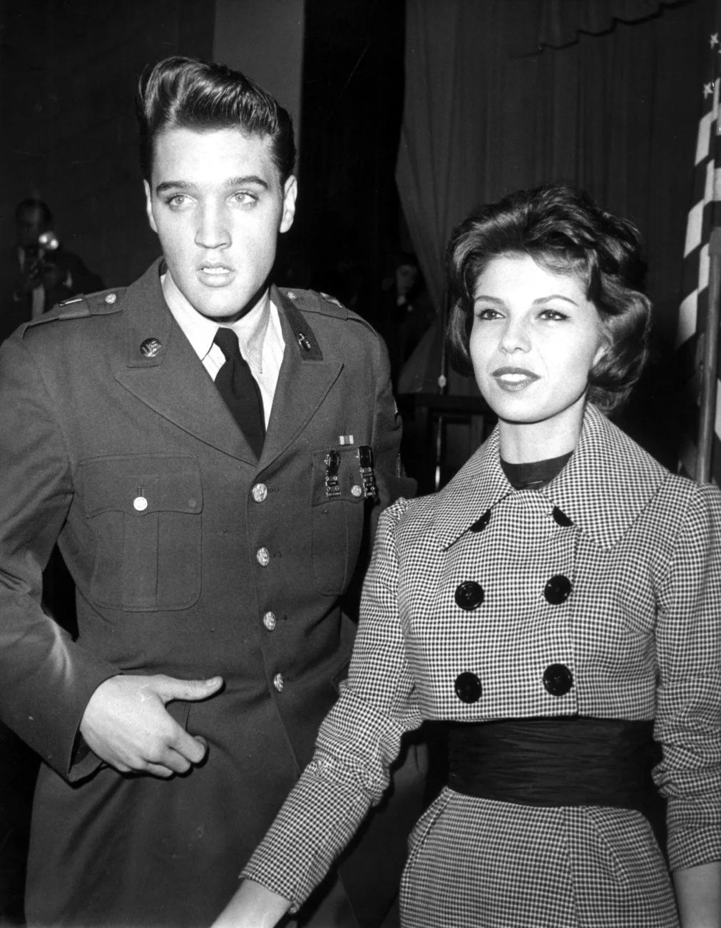 Elvis, Nancy