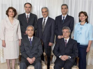 Sieben Mitglieder des Führungsgremiums der Bahai im Iran sitzen seit 2008 in Haft.
