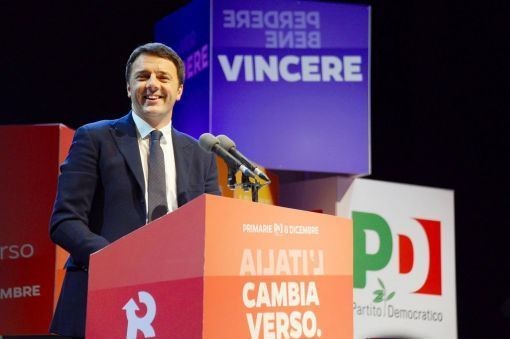 Der Florentiner Bürgermeister gewinnt die Primärwahlen seiner Partei und wird Parteichef des sozaldemokratischen italienischen Partito Democratico (PD). Im Februar 2014 wird er italienischer Ministerpräsident. (Foto: Keystone)