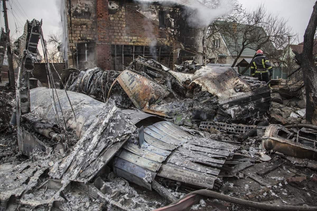 Crash Militärflugzeug Kiew