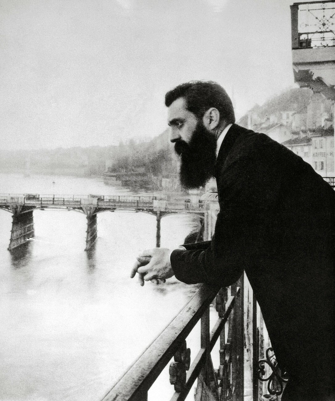 Herzl in Basel 