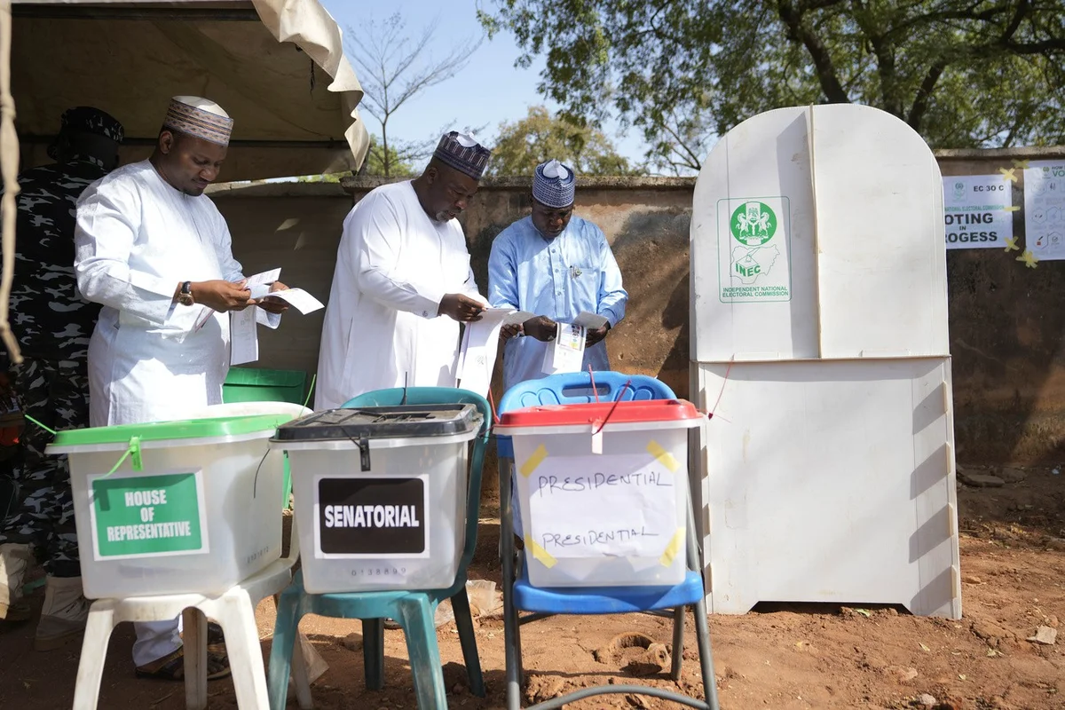 Warten auf die Wahlresultate in Nigeria Journal21