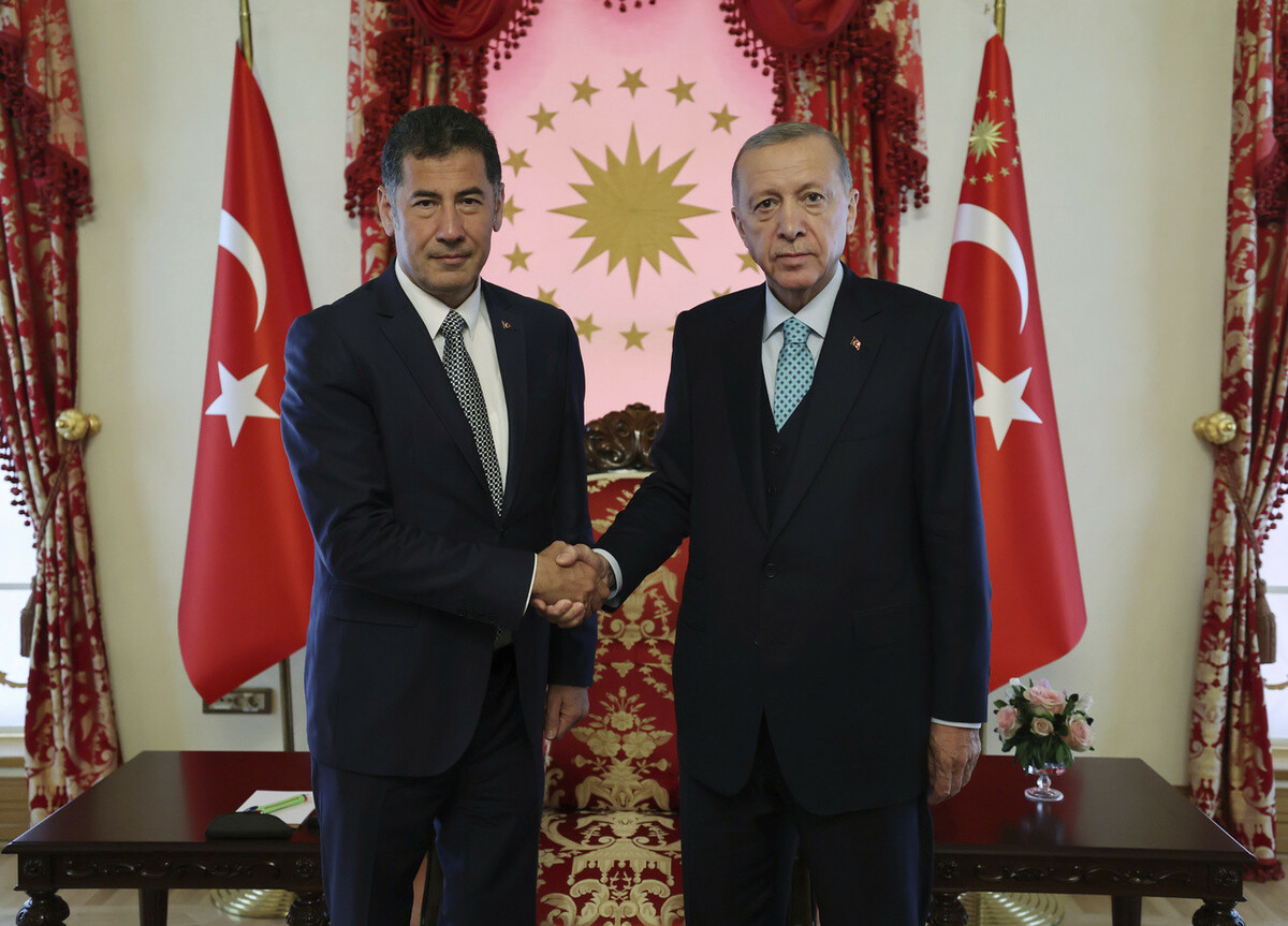 Sinan Oğan mit Recep Tayyip Erdoğan 