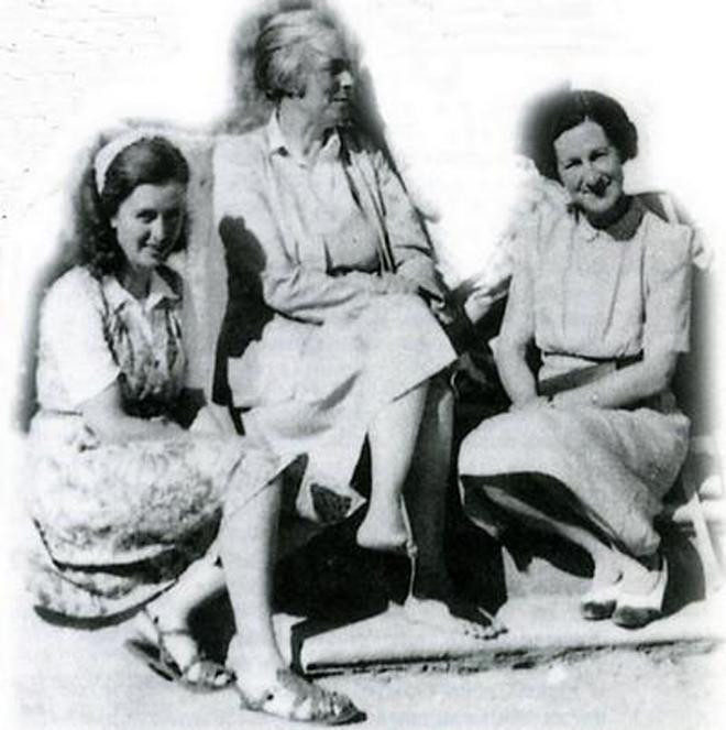 Die drei Feen: Von links nach rechts:  Simone Monnier, Marguerite Soubeyran und Catherine Krafft.