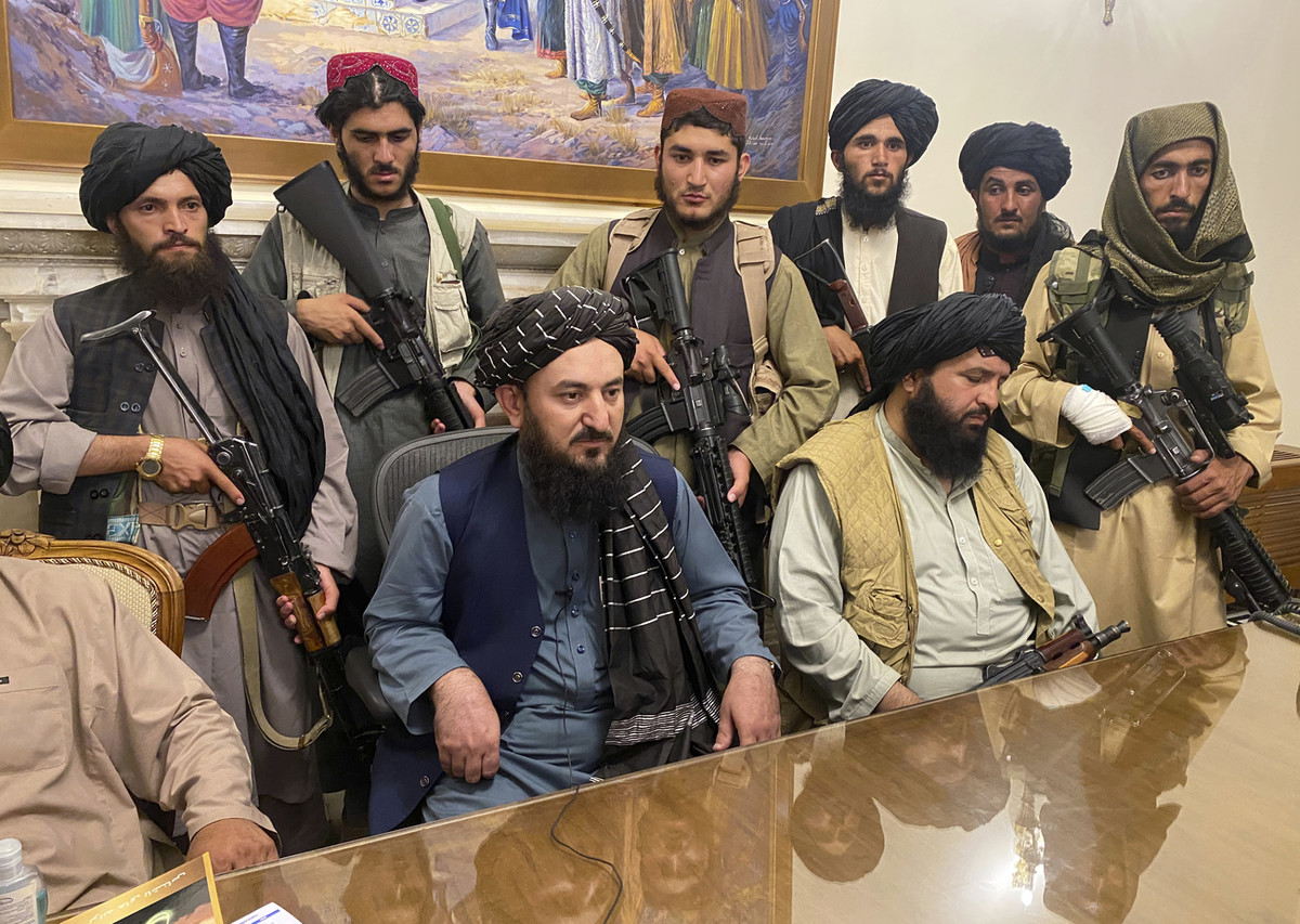 Taliban im Präsidentenpalast