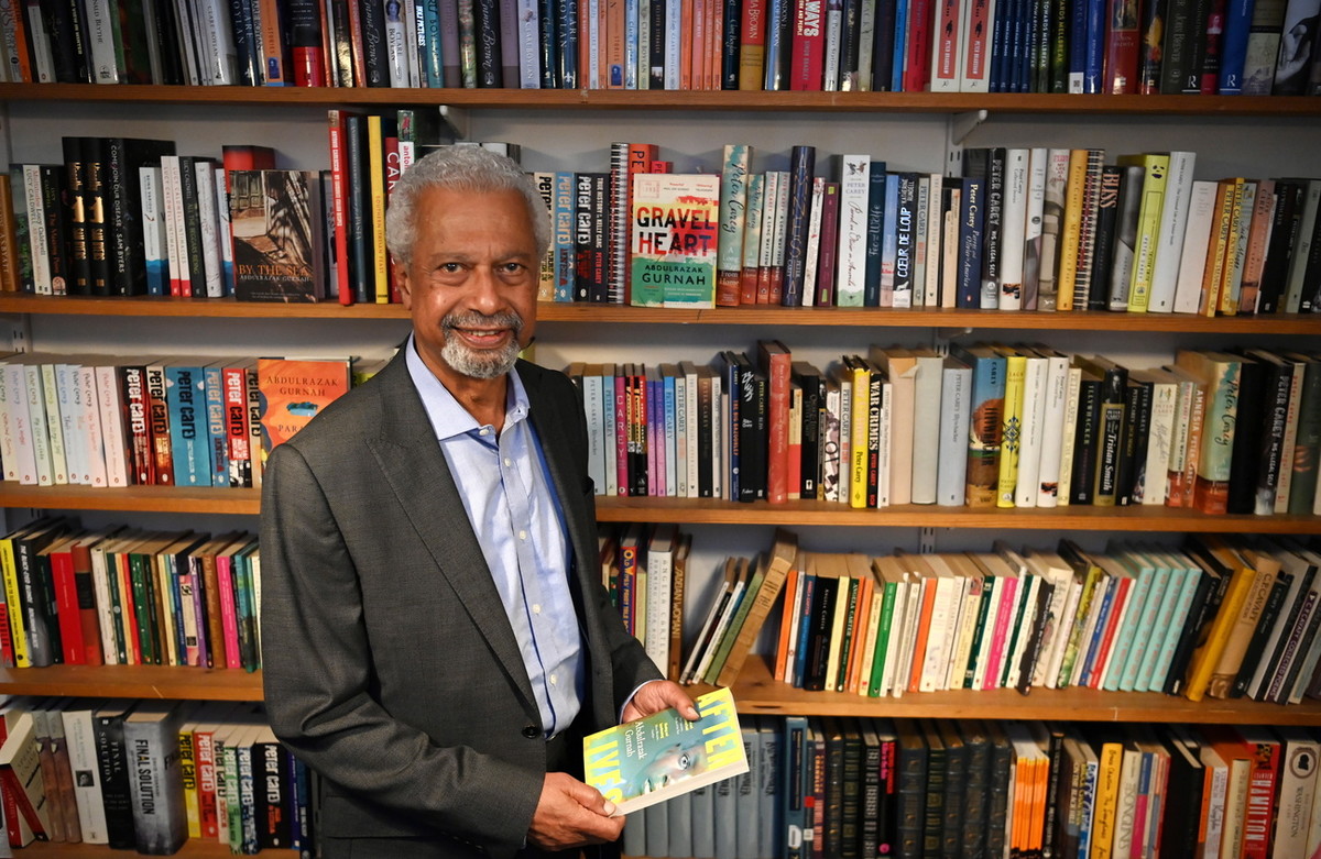 Der im Westen kaum bekannte tansanischen Schriftsteller Abdulrazak Gurnah erhält den Literaturnobelpreis 2021. Bis zu seinem Ruhestand unterrichtete er an der Universität von Kent. (Foto: Keystone/EPA/Neil Hall)