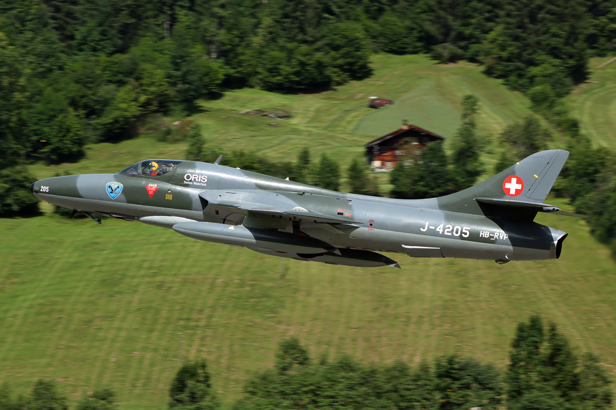Kampfflugzeug Hunter (Foto Fliegermuseum Altenrhein)