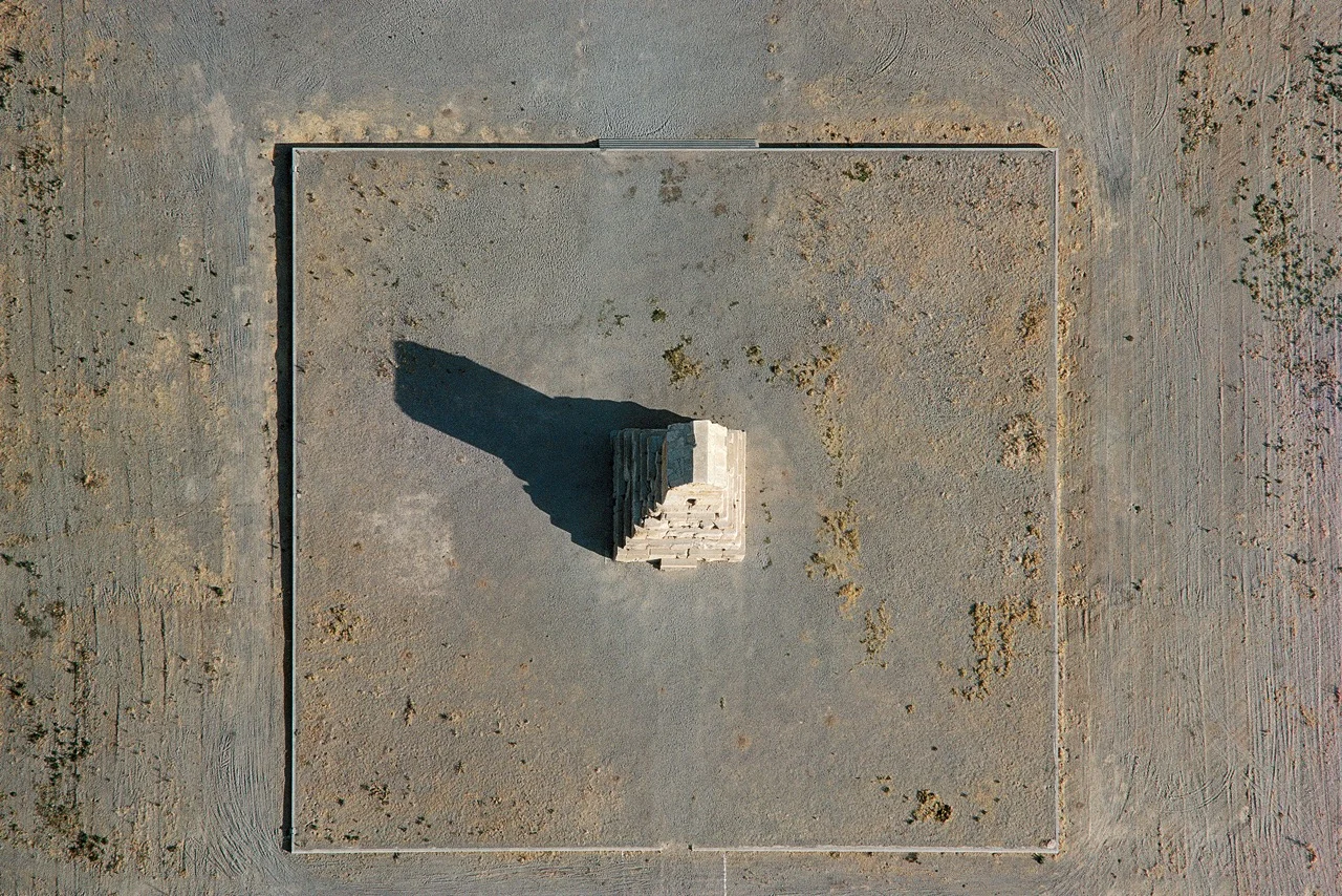 Vergangenheitszeuge: Das Grabmal Kyros des Grossen in Pasargad, Iran 1976