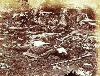 "Der letzte Schlaf eines Scharfschützen" heisst dieses Bild, aufgenommen in Gettysburg Anfang Juli von Alexander Gardner (Foto: National Library of Congress, Washington)