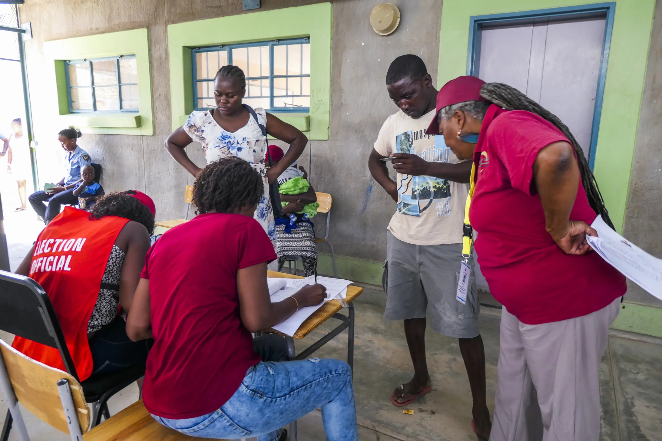 365 Rosa kontrolliert