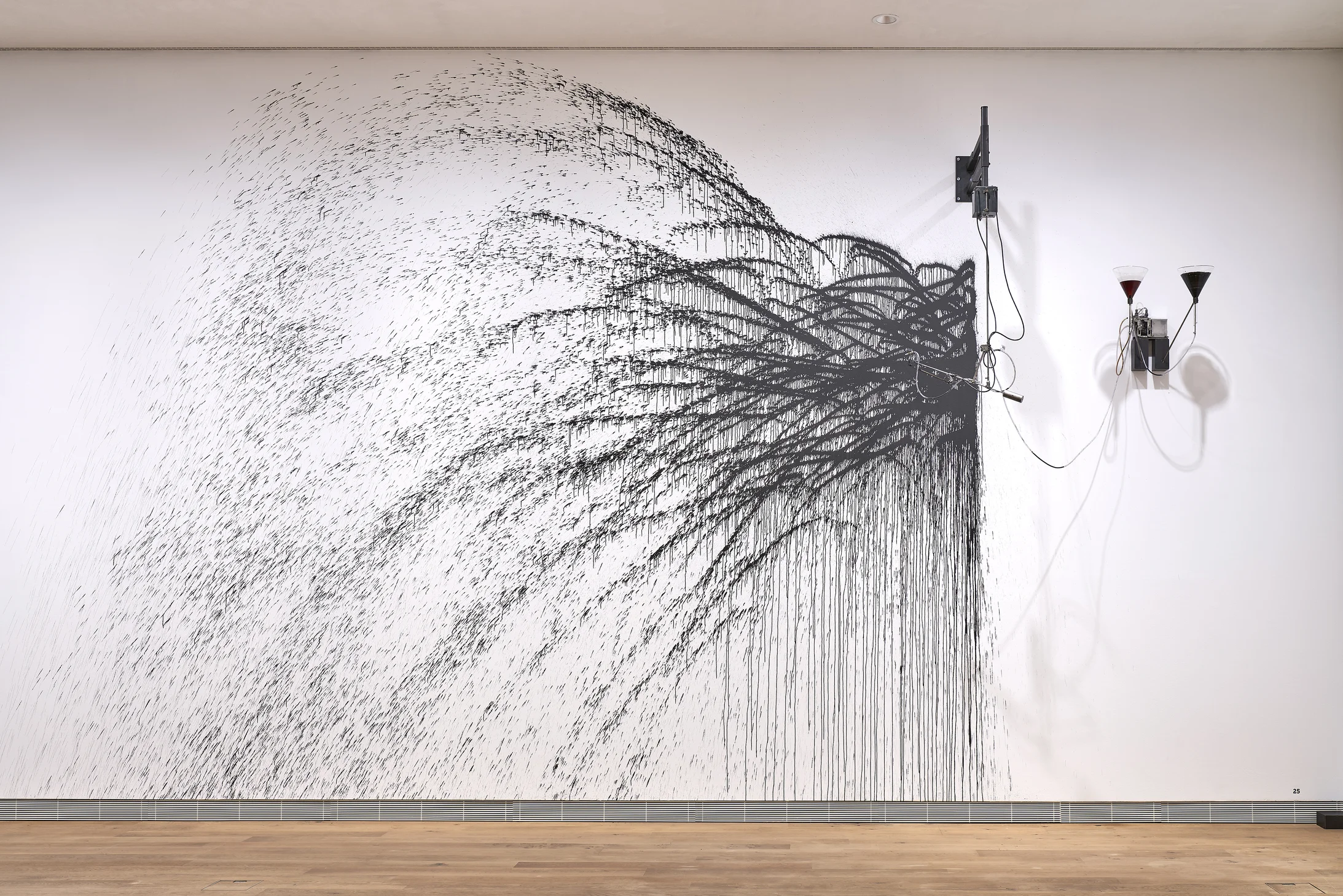 Installationsansicht Rebecca Horn: Les Ammanns, 1991, Rebecca Horn Collection, © 2019 Museum Tinguely Basel, Foto: Daniel Spehr, für die Werke © Rebecca Horn/Pro Litteris, Zürich