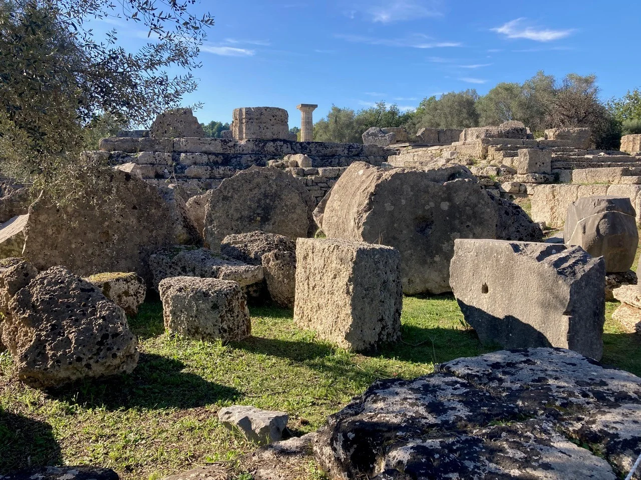 Olympia: Im Trümmerfeld des grossen Zeustempels