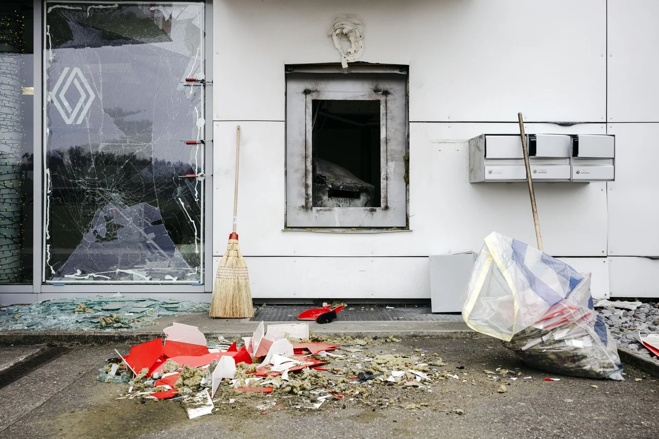 Unweihnachtliche Geldbeschaffung