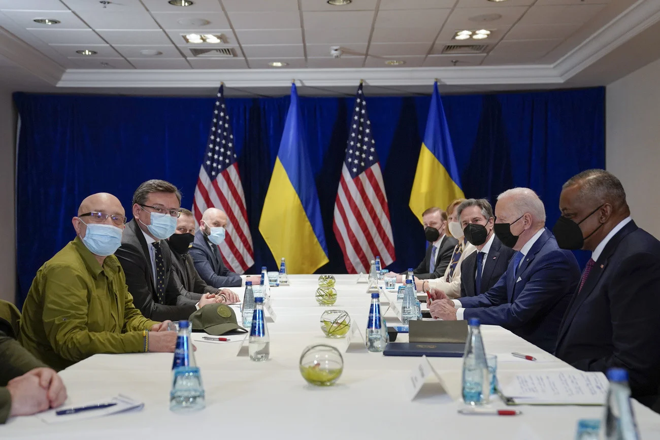 Biden mit ukrainischen Ministern