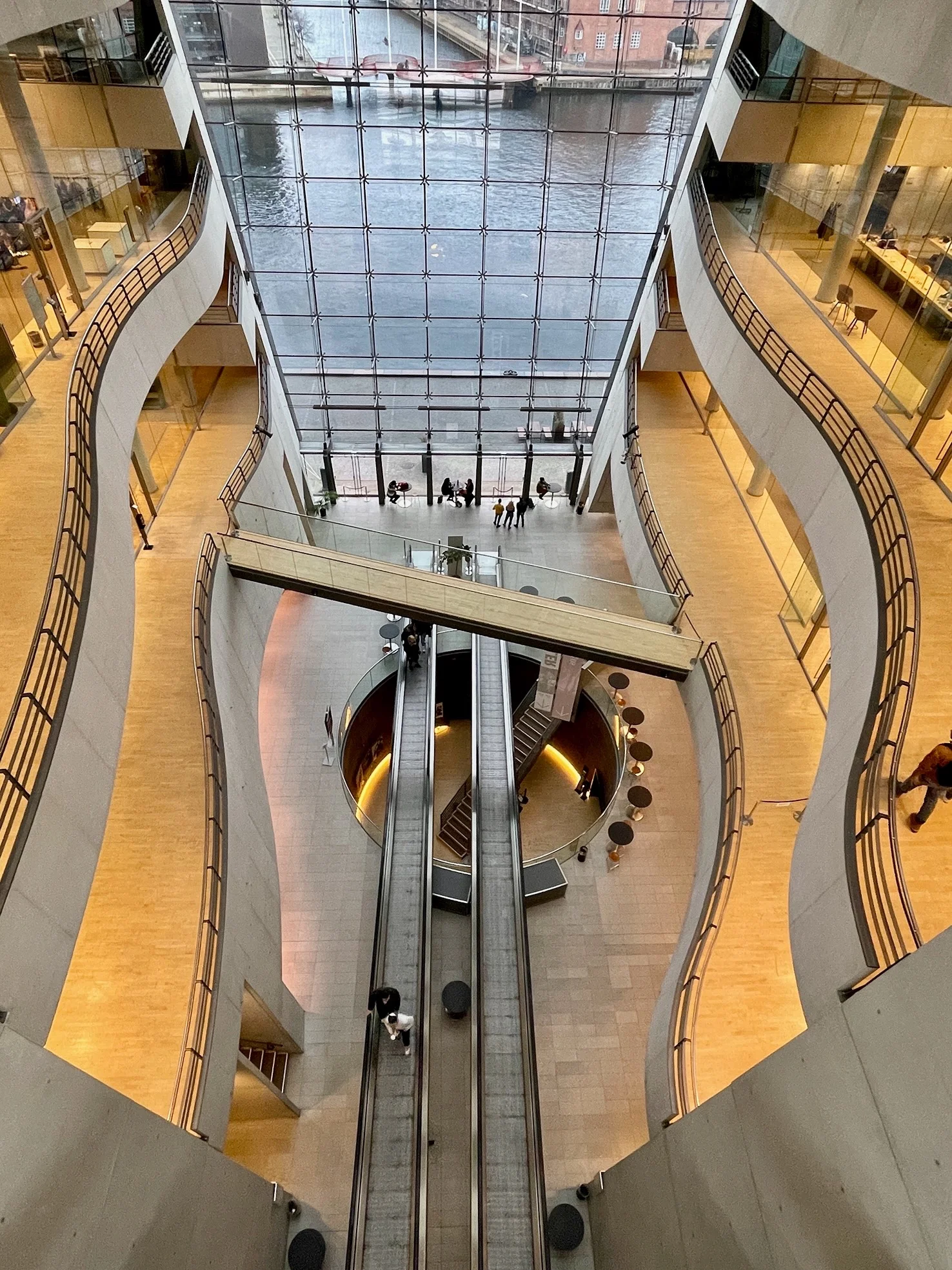 Innenraum der Bibliothek