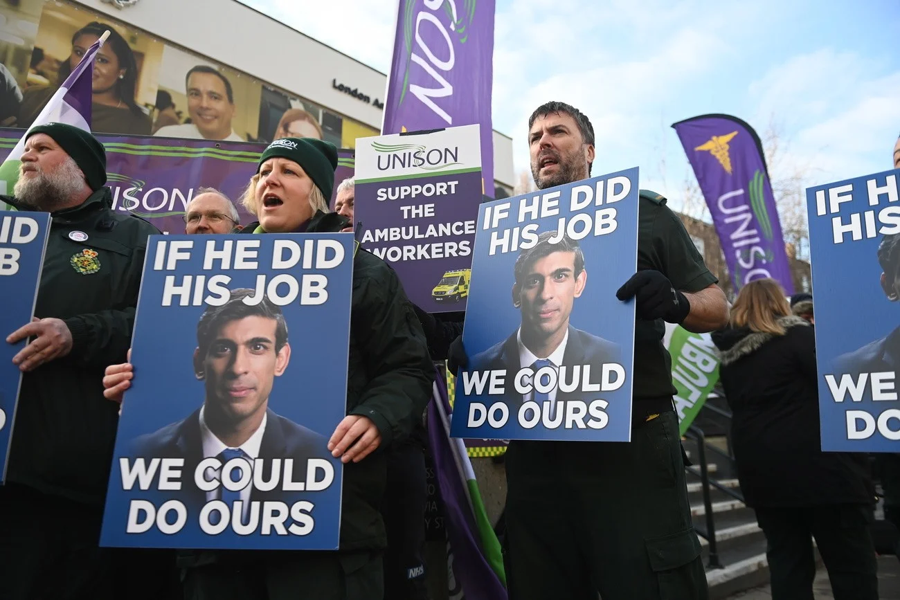 Streik, Ambulanzdienste 