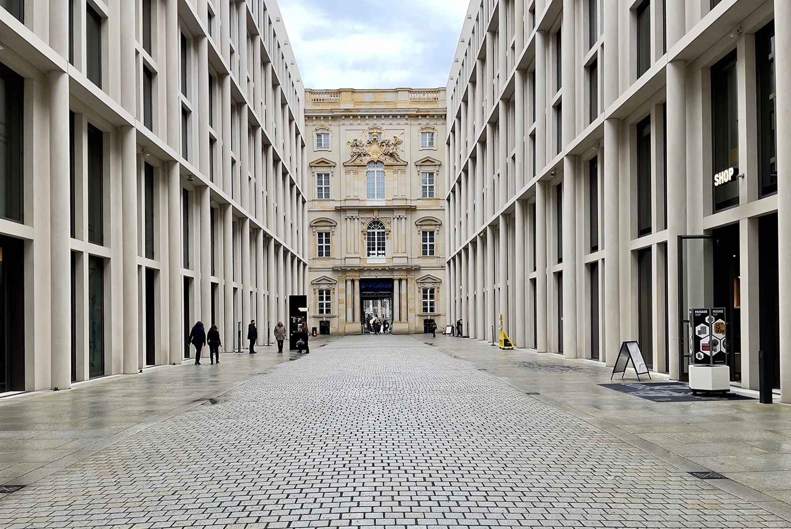 Berliner Schloss, Durchgang