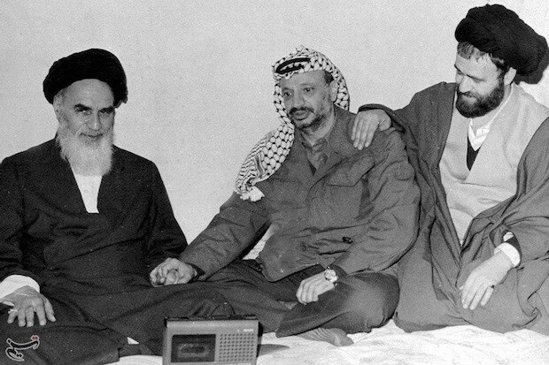 Yaser Arafat bei iranischem Revolutionsführer Ayatollah Chomeini