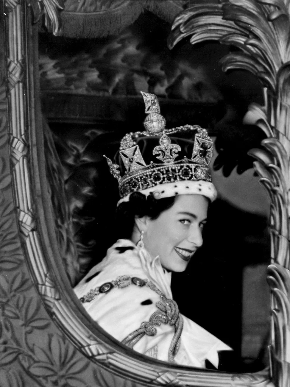 Elizabeth II.