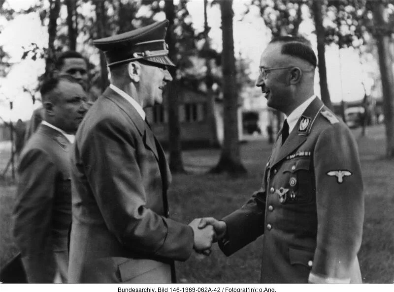 Hitler, Himmler