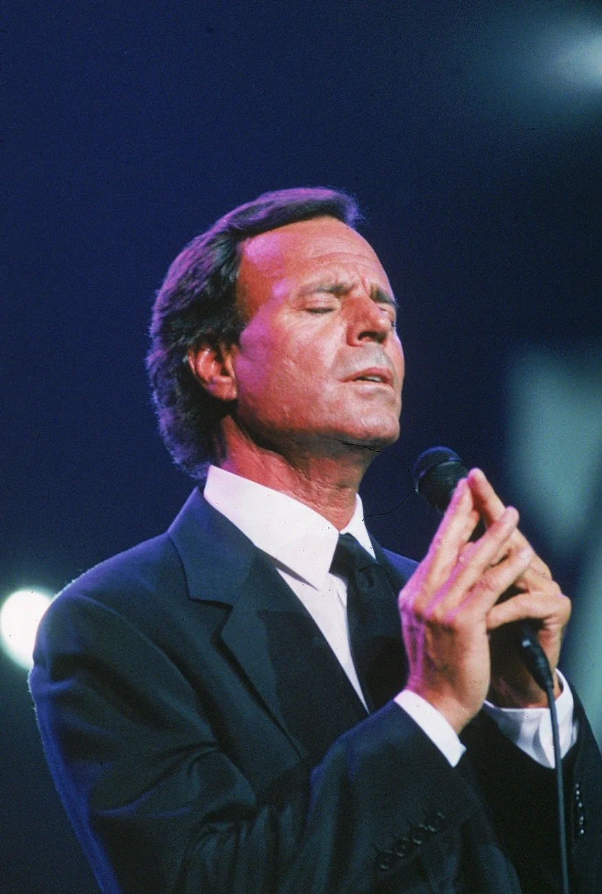 Julio Iglesias