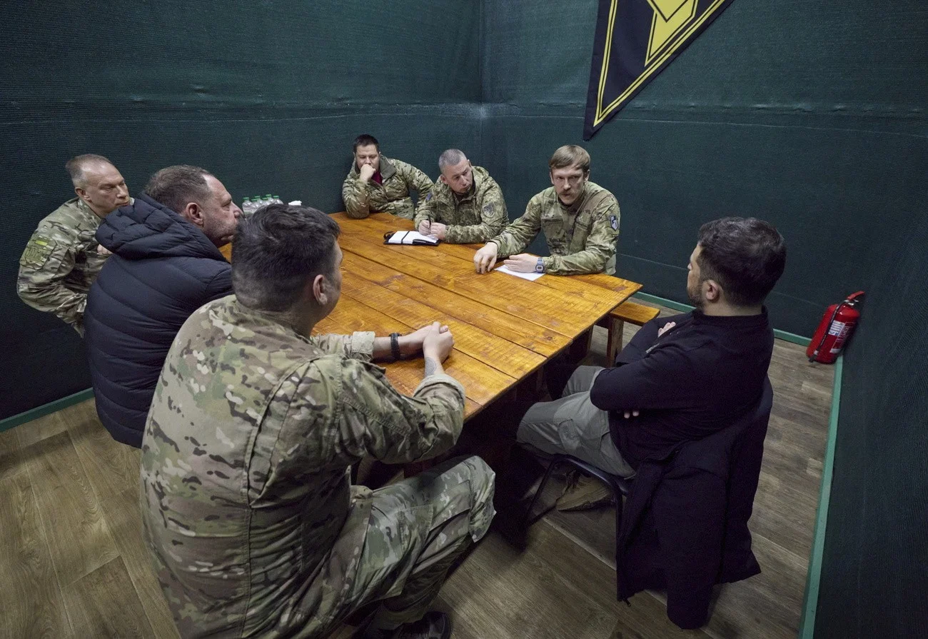 Selenskyj, Soldaten, Front 