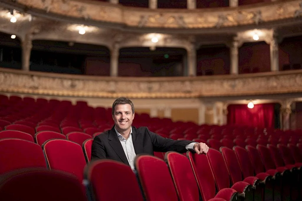 Matthias Schulz im Parkett des Opernhauses 