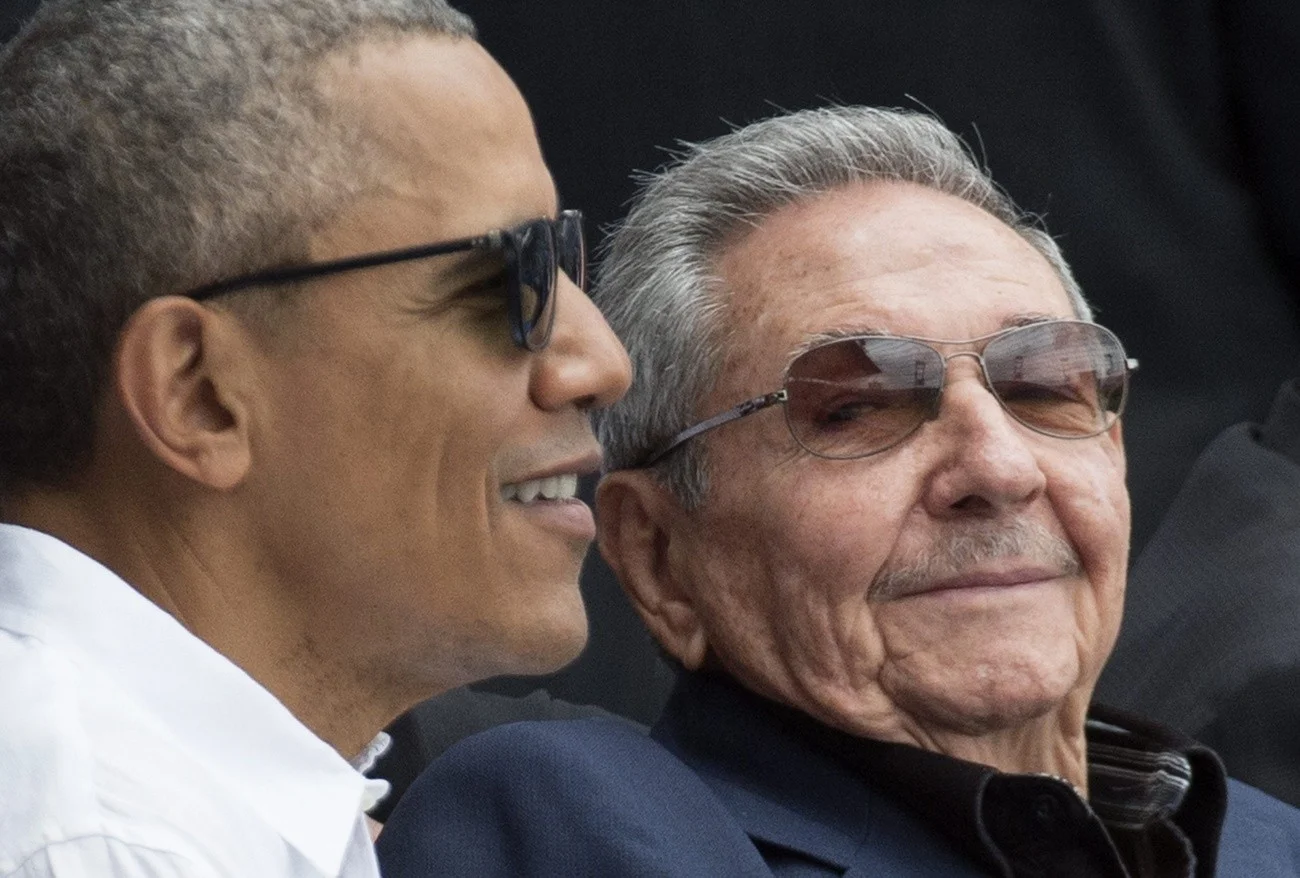 Obama, Castro