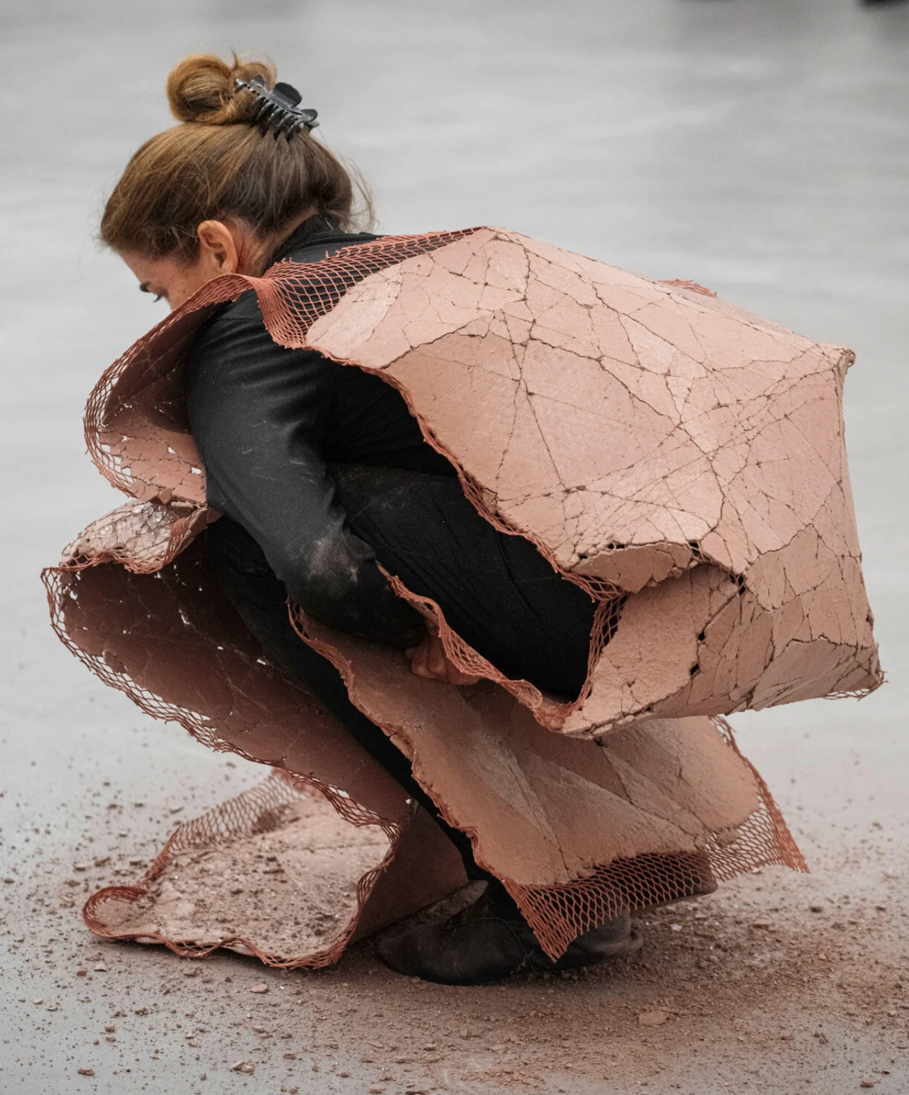 Katja Schenker: Dress (Performance)