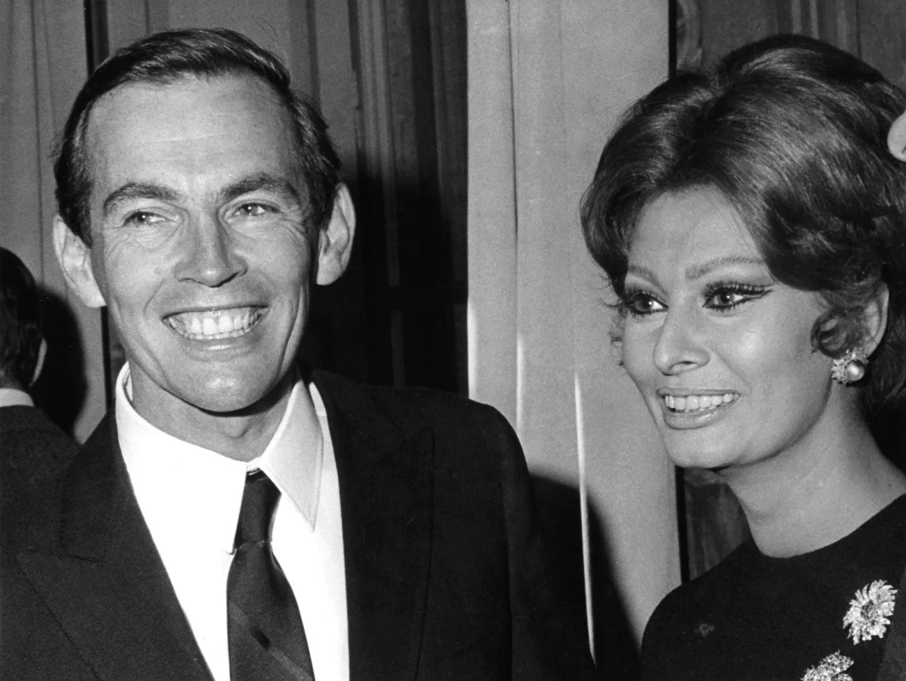 Barnard, Loren