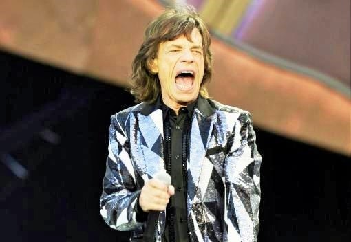 2014: Mick Jagger und seine Rolling Stones treten im Zürcher Stadion Letzigrund auf. (Foto: Keystone/Walter Bieri)