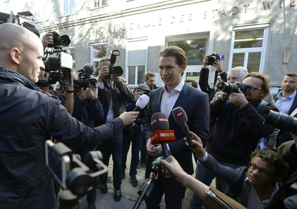Der Sieger: Sebastian Kurz, Spitzenkandidat der konservativen ÖVP und Aussenminister, am Sonntagmorgen in Wien. (Foto: Keystone/APA/Robert Jäger)