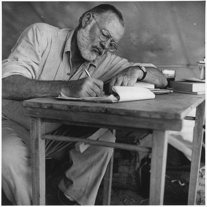 Ernest Hemingway erschiesst sich 
