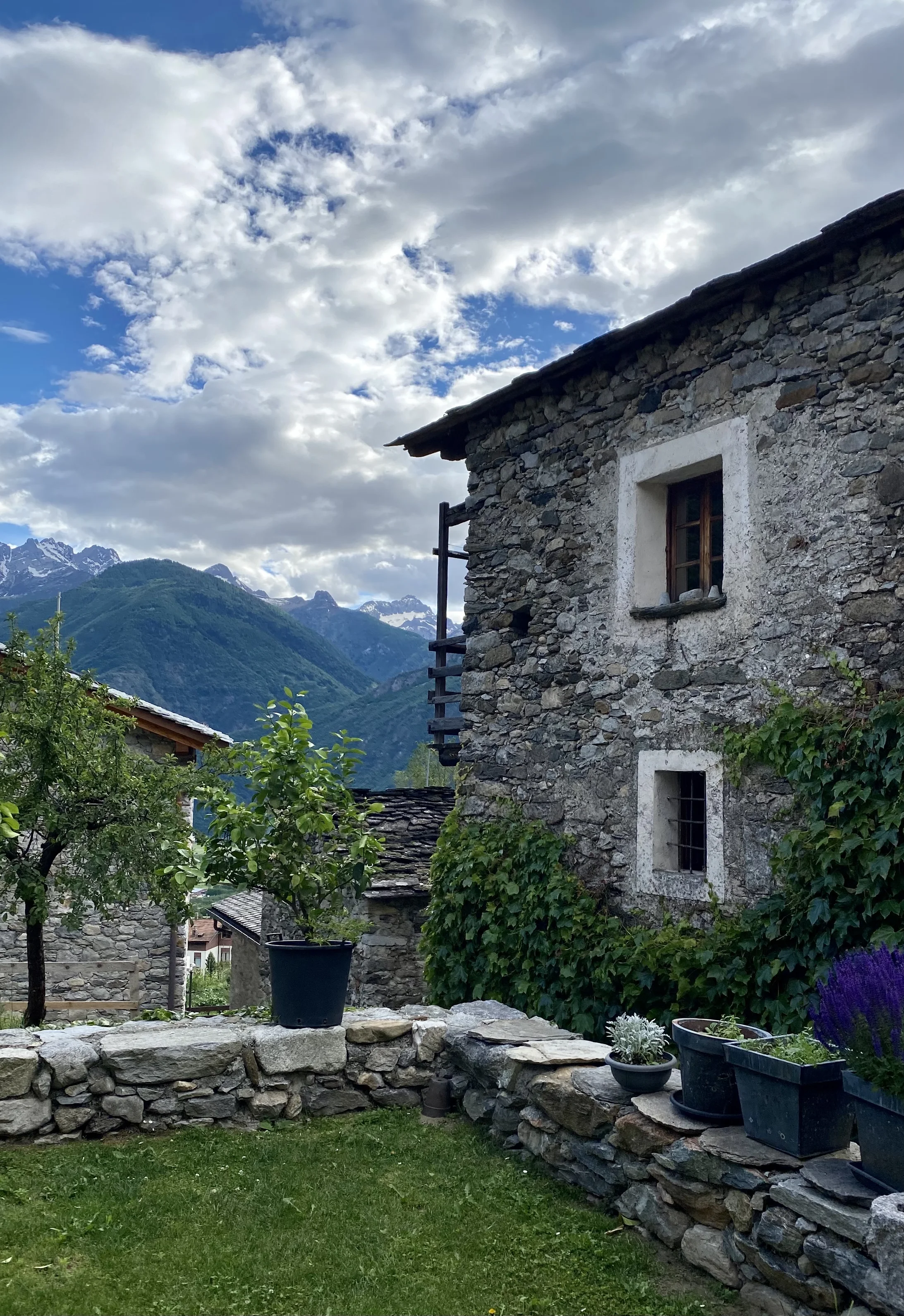 Dona oberhalb von Chiavenna