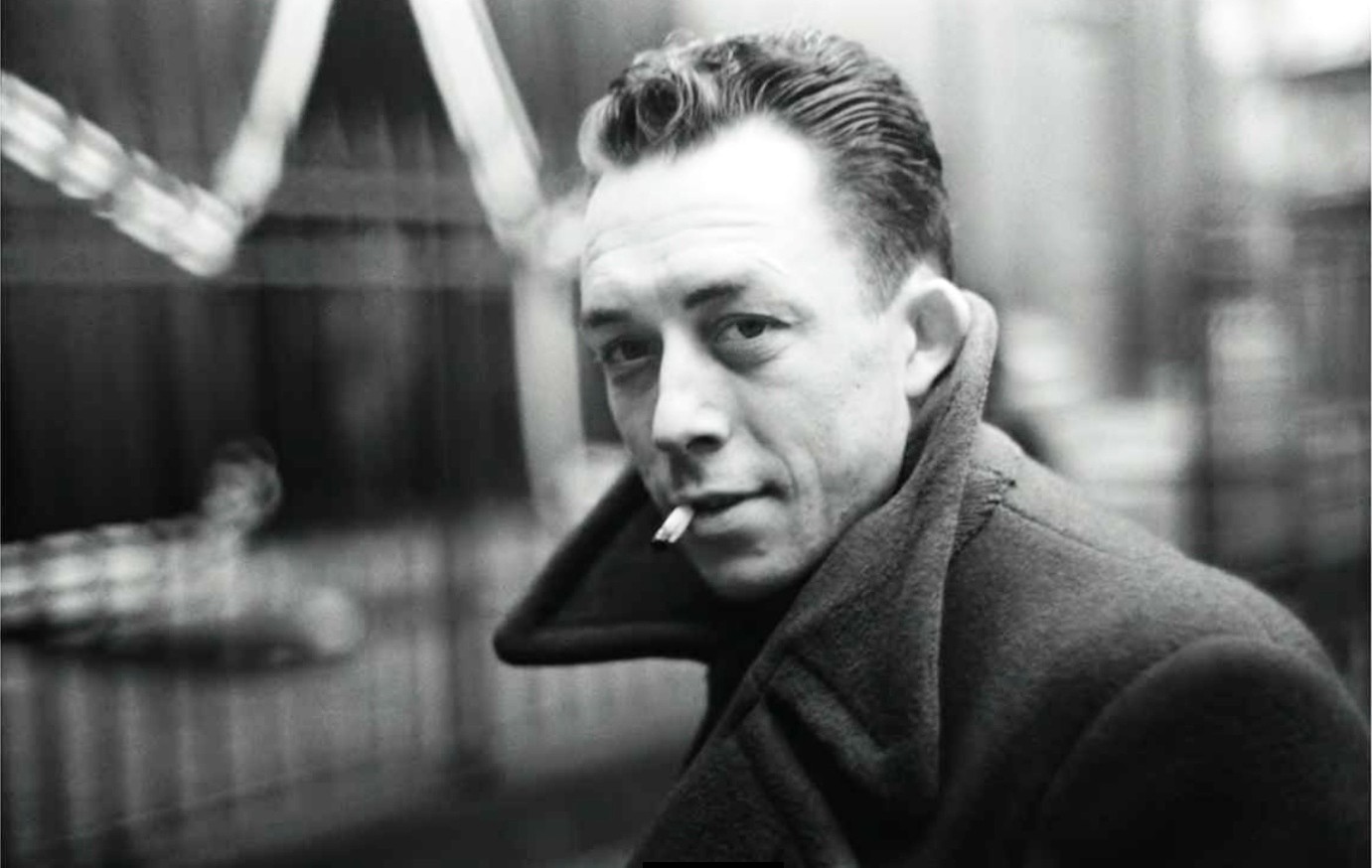 1960: Tod von Albert Camus, französischer Nobelpreisträger für Literatur (verliehen 1957). Camus gilt als einer der bedeutendsten Autoren Frankreichs. Er starb als Beifahrer bei einem Autounfall auf dem Weg nach Paris. Ein Reifen des Autos war geplatzt.