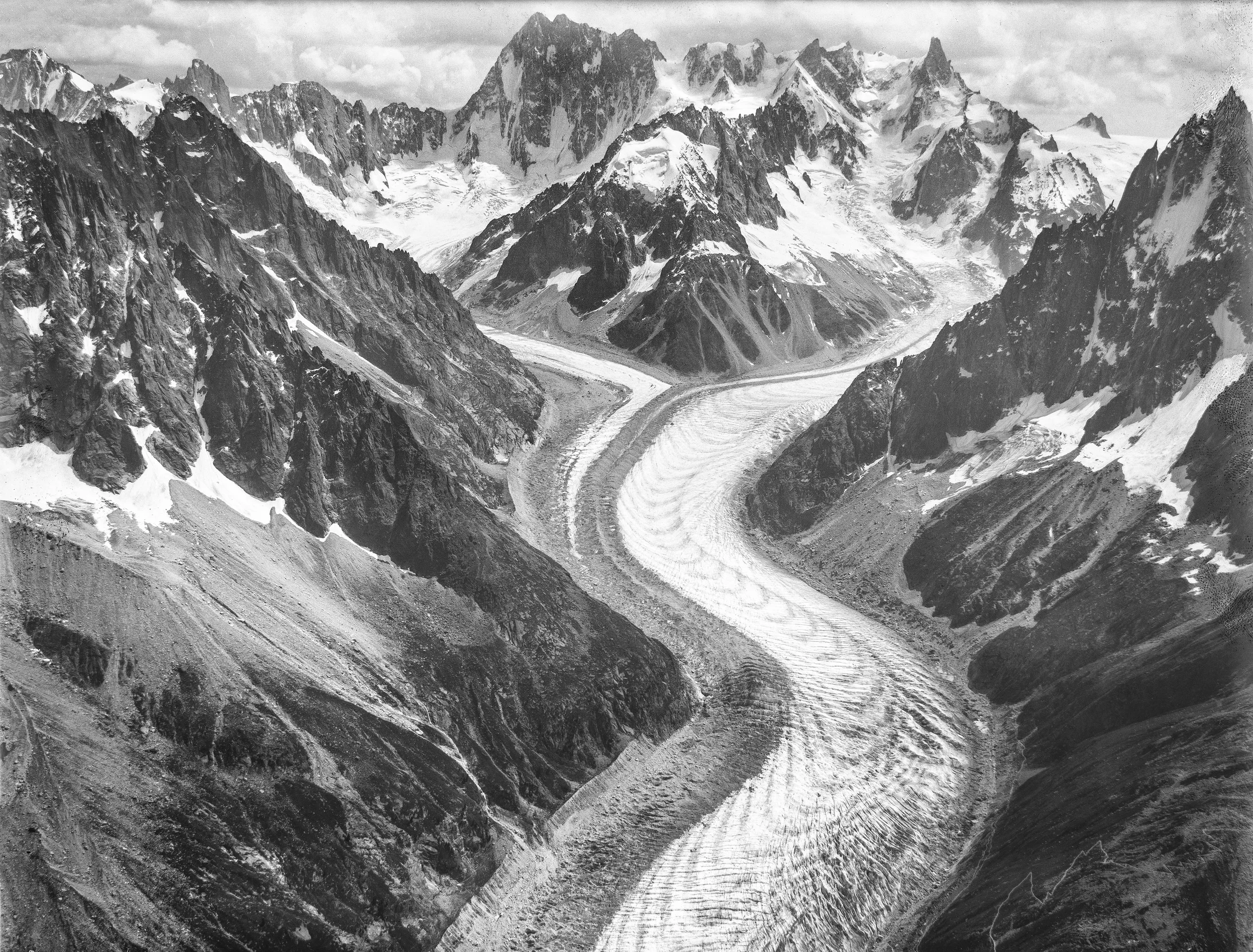 Eduard Spelterini: Mer de Glace, Tal von Chamonix, 1905, © Archivdatenbank der Schweizerischen Nationalbibliothek, Bern