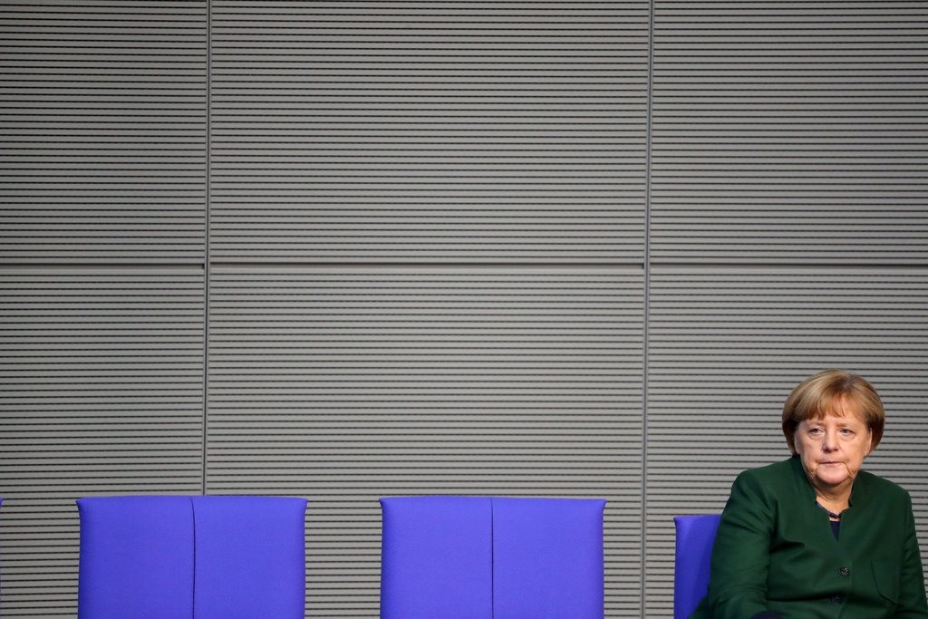 Angela Merkel am Donnerstag bei der Budgetdebatte im Bundestag (Foto: Keystone/EPA/Kay Nietfeld)
