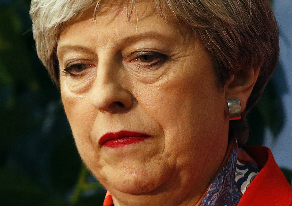 Versteinerter Blick: Theresa May am Freitag früh. (Foto: Keystone/AP/AlastairGrant) 
