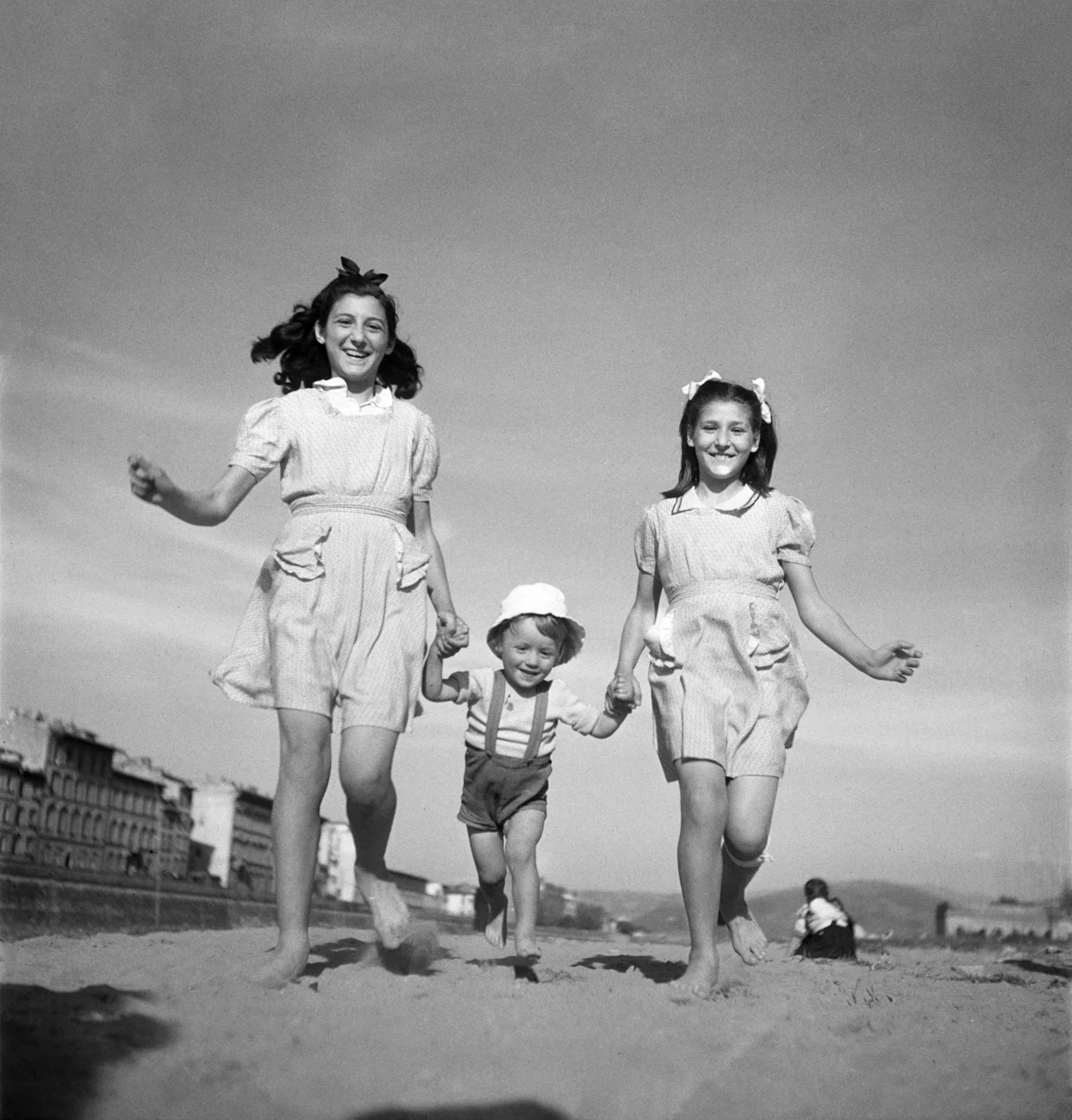 Italien hatte nach dem Krieg eine der höchsten Geburtenraten in Europa. Und jetzt die tiefste. Das Bild wurde 1947 in Florenz aufgenommen (Foto: Keystone/Photopress-ARchiv/Walter Studer) 