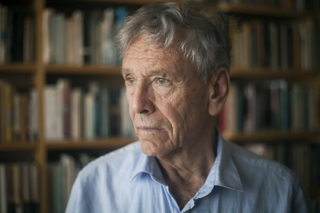 Amos Oz, das Bild zeigt ihn 2015 in Tel Aviv. (Foto: Keystone/AP/Dan Bailly)