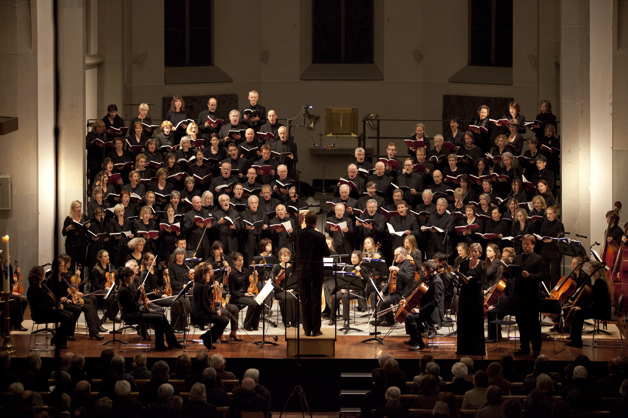 Der Chor Audite Nova Zug bei einem Konzert 2013 (Foto: Audite Nova, © Victor Zoller)