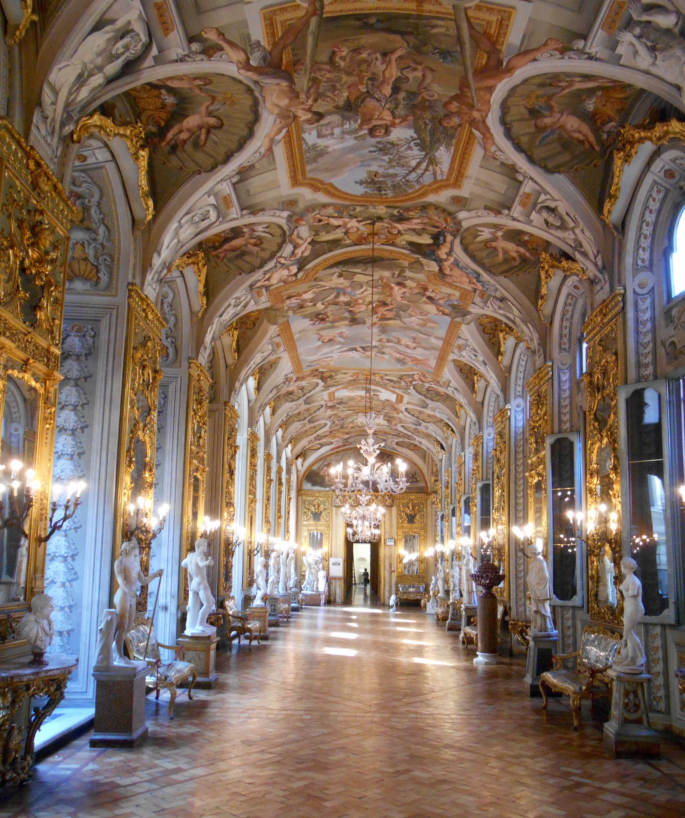 Der Spiegelsaal (alle Fotos: J21)