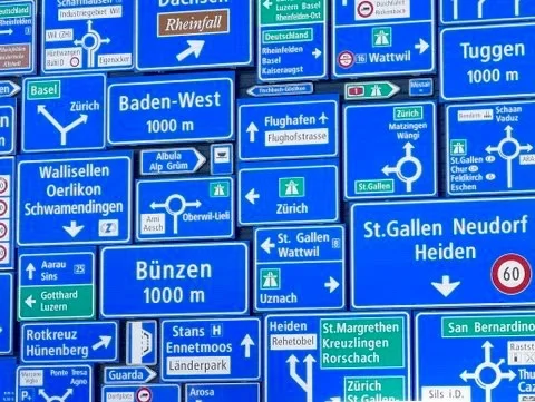 Aussenwand der Halle Strassenverkehr (Foto: Journal21.ch)
