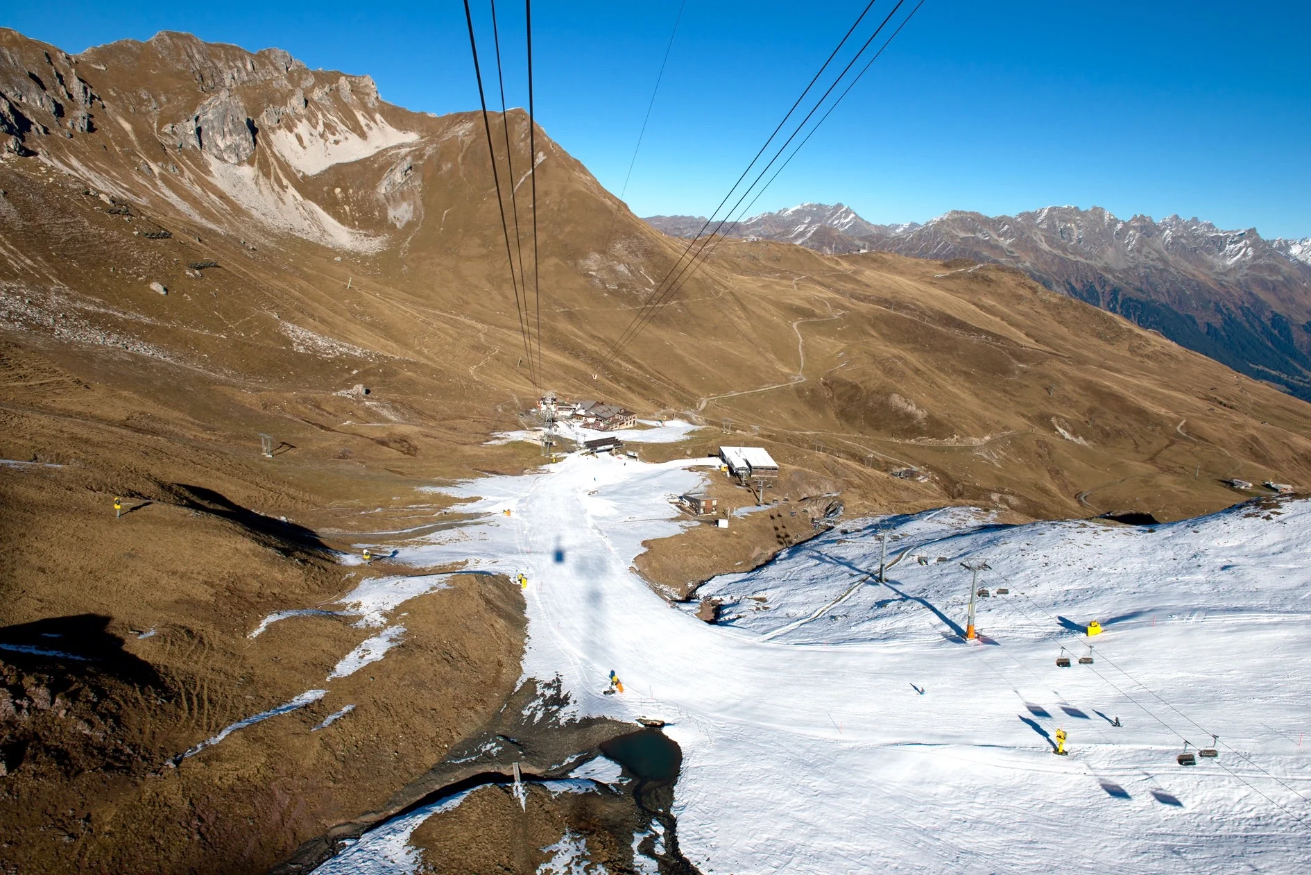 Die Skipiste oben auf dem Parsenn (Foto: Hanspeter Jost)