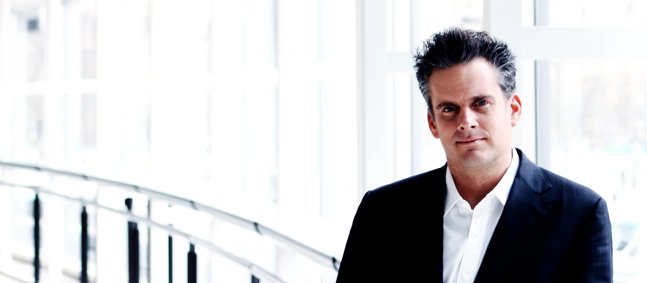 Philippe Jordan in der Pariser Bastille-Oper (Foto: Opéra National de Paris/Philippe Gontier)
 