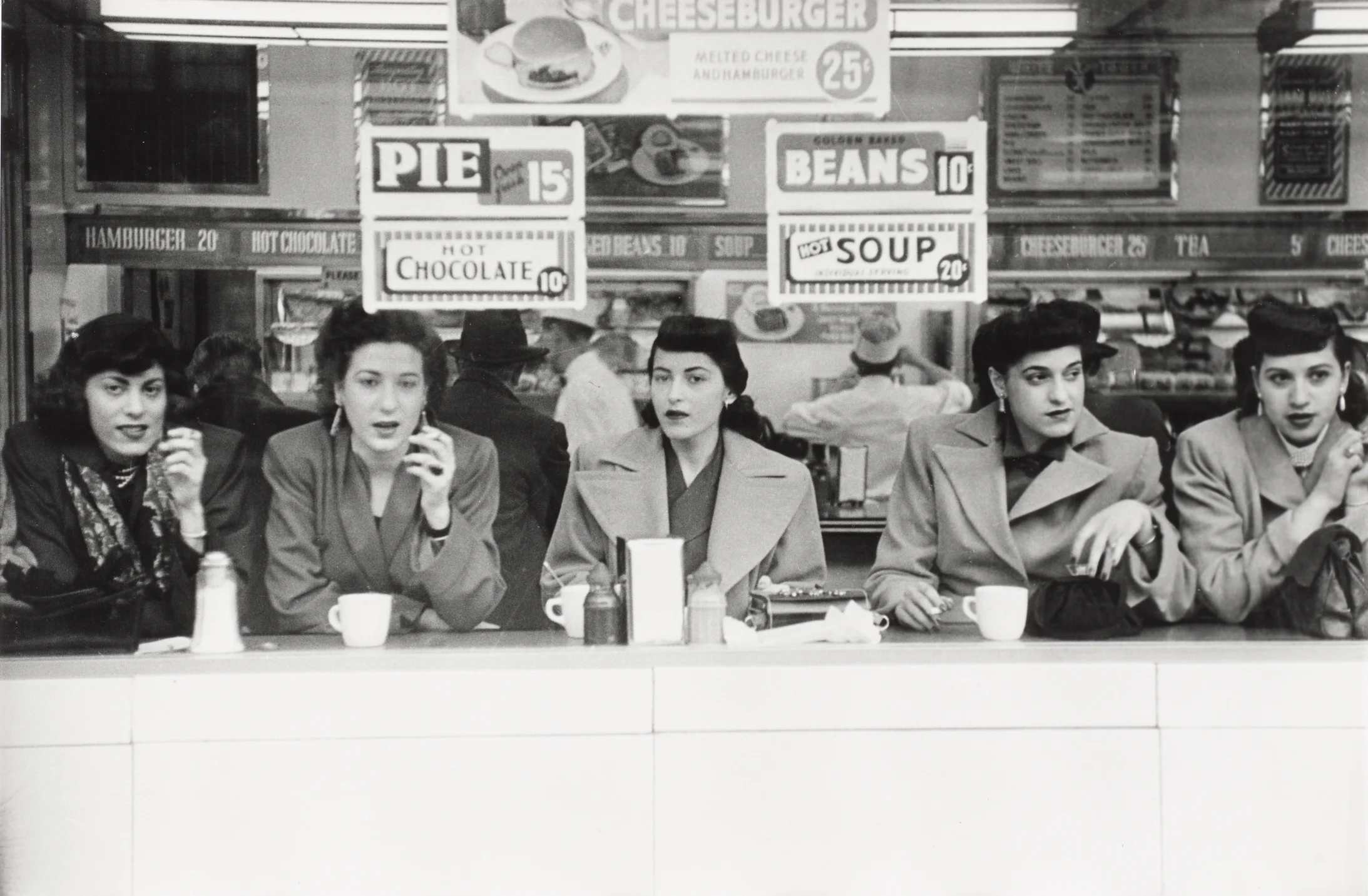 Robert Frank, White Tower, New York 1948 © Andrea Frank Foundation; courtesy Pace/MacGill Gallery, New York