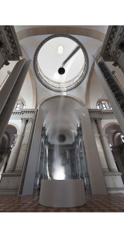Ascension: Installation von Anish Kapoor in der Basilica auf San Giorgio (Foto: D.W.)