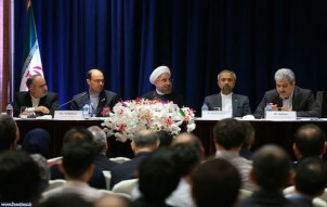 Präsident Rouhani beim Treffen mit einer Gruppe der in den USA lebenden IranerInnen in New York (September 2014)