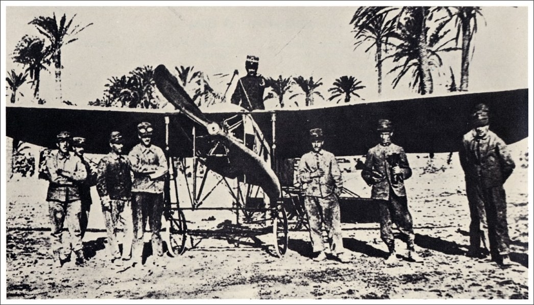 Das erste „Kampfflugzeug“ der Geschichte.
