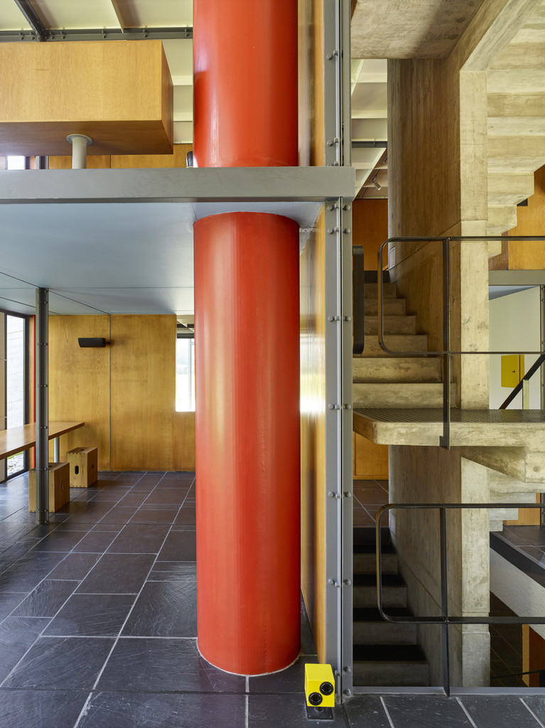 Innenansicht des Pavillon Le Corbusier in Zürich (KEYSTONE/Christian Beutler)